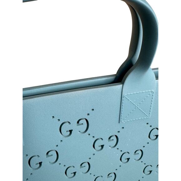 Gucci GG Supreme Rubber Tote in Blue - Picture 10 of 16
